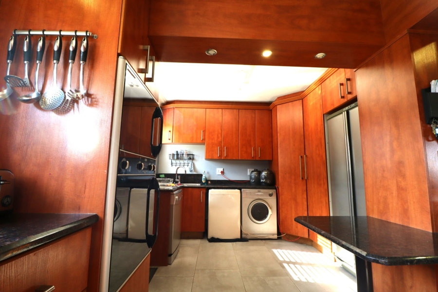 3 Bedroom Property for Sale in Sherwood Eastern Cape